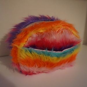Fluffy cosmetic bag